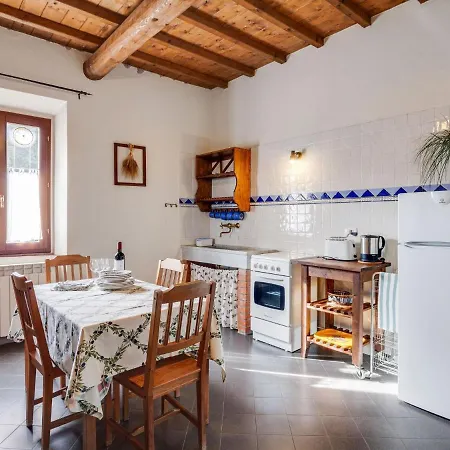 別荘 Rustic Getaway In Tuscan Hills