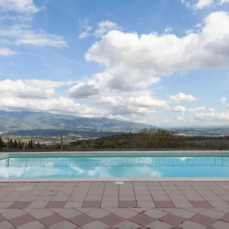 別荘 Rustic Getaway In Tuscan Hills